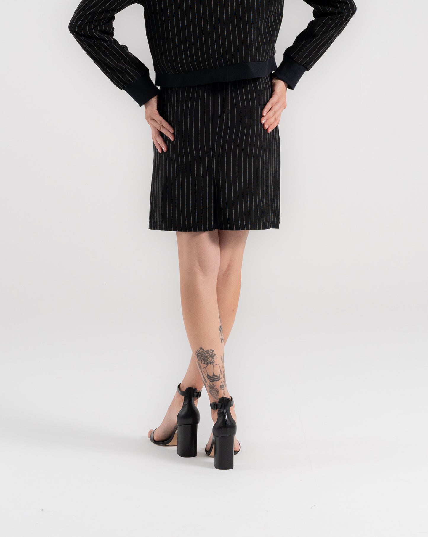 Saia Retinha - Preto Risca de Giz