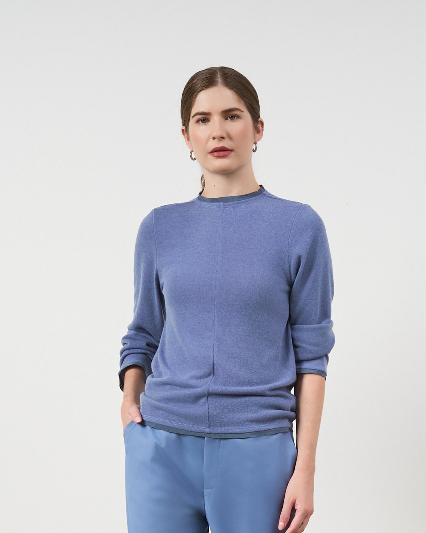 Blusa Básica com Seda - Azul