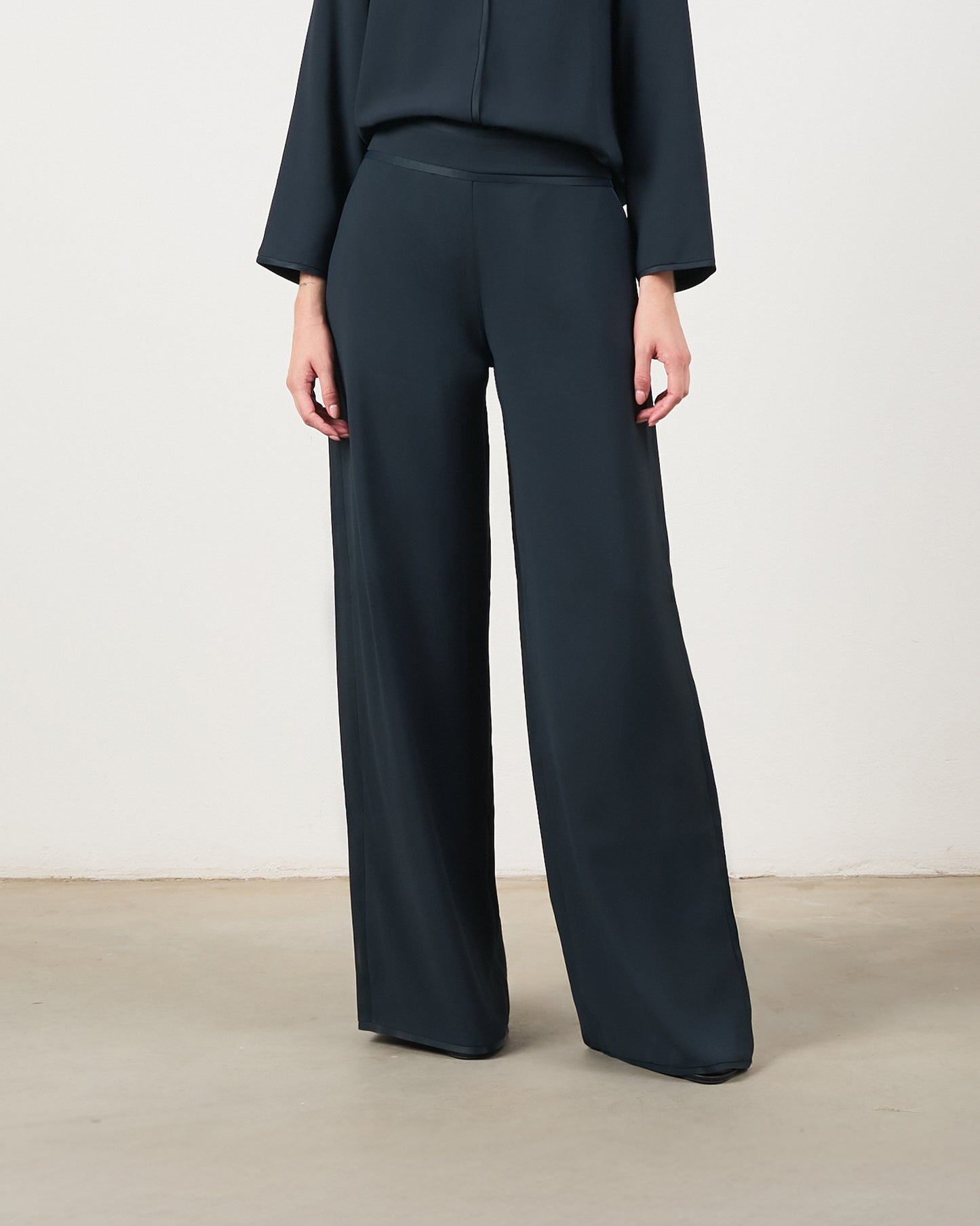 Pantalona Fluida - Azul Marinho