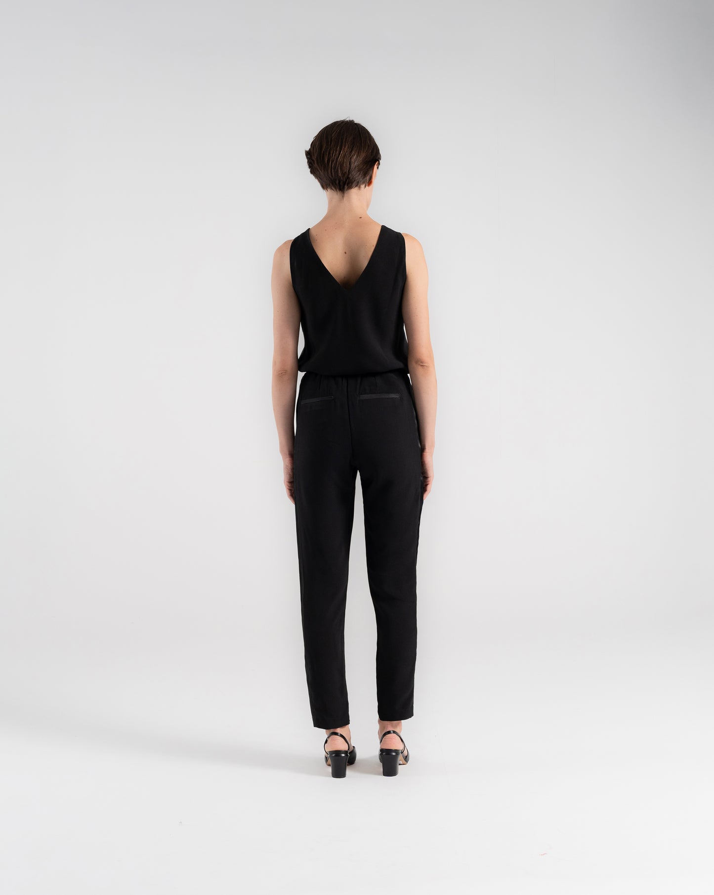 Regata Antúrio - Crepe Patou | Preto