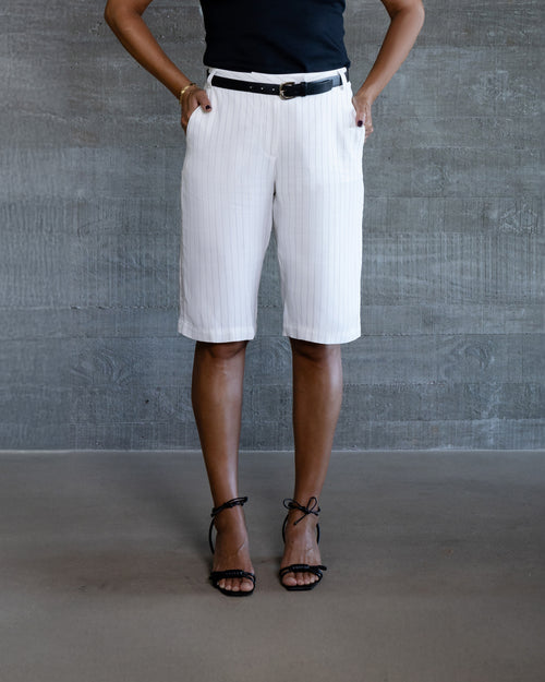 Bermuda Jaspe - Off-White Risca de Giz