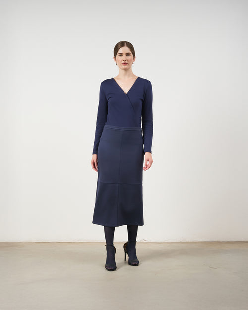 Blusa Decote V Diagonal - Azul Marinho