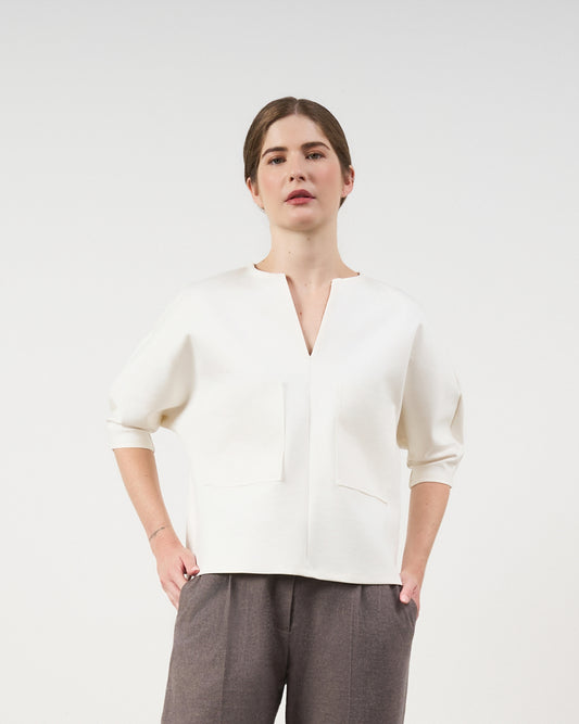 Blusa com Bolsos - Chantilly