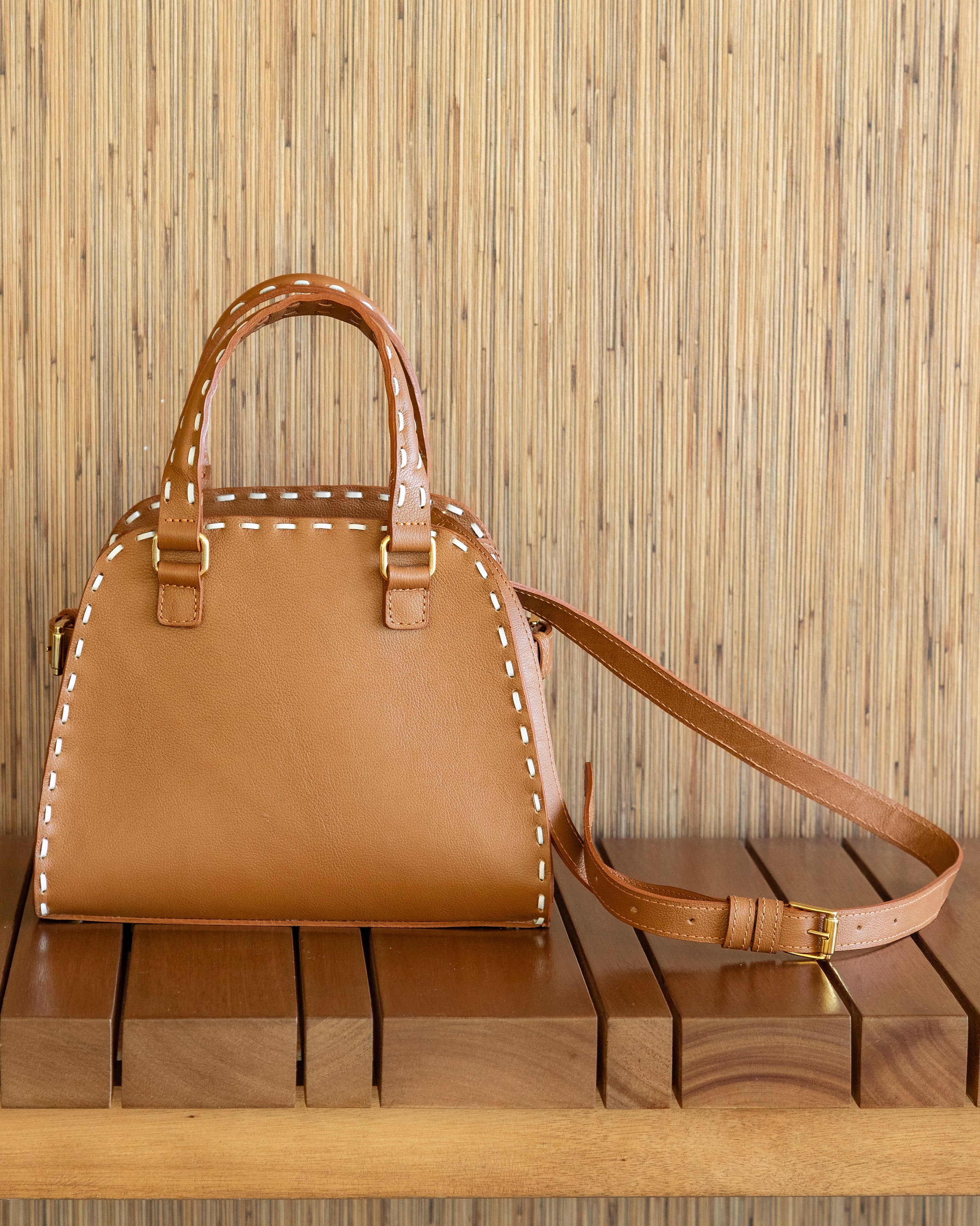 Bolsa Tiracolo com Pesponto - Caramelo