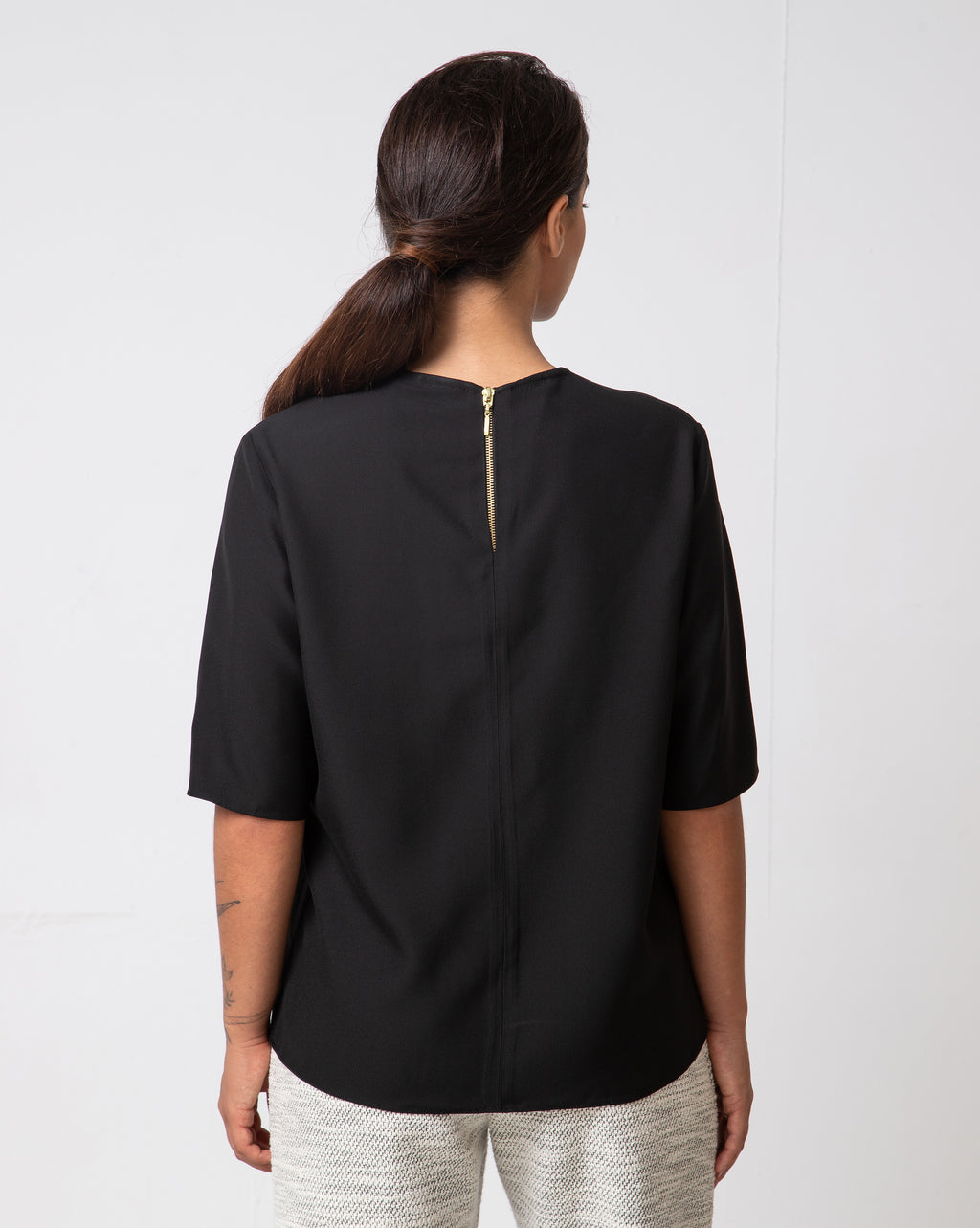T-shirt Maya - Preta