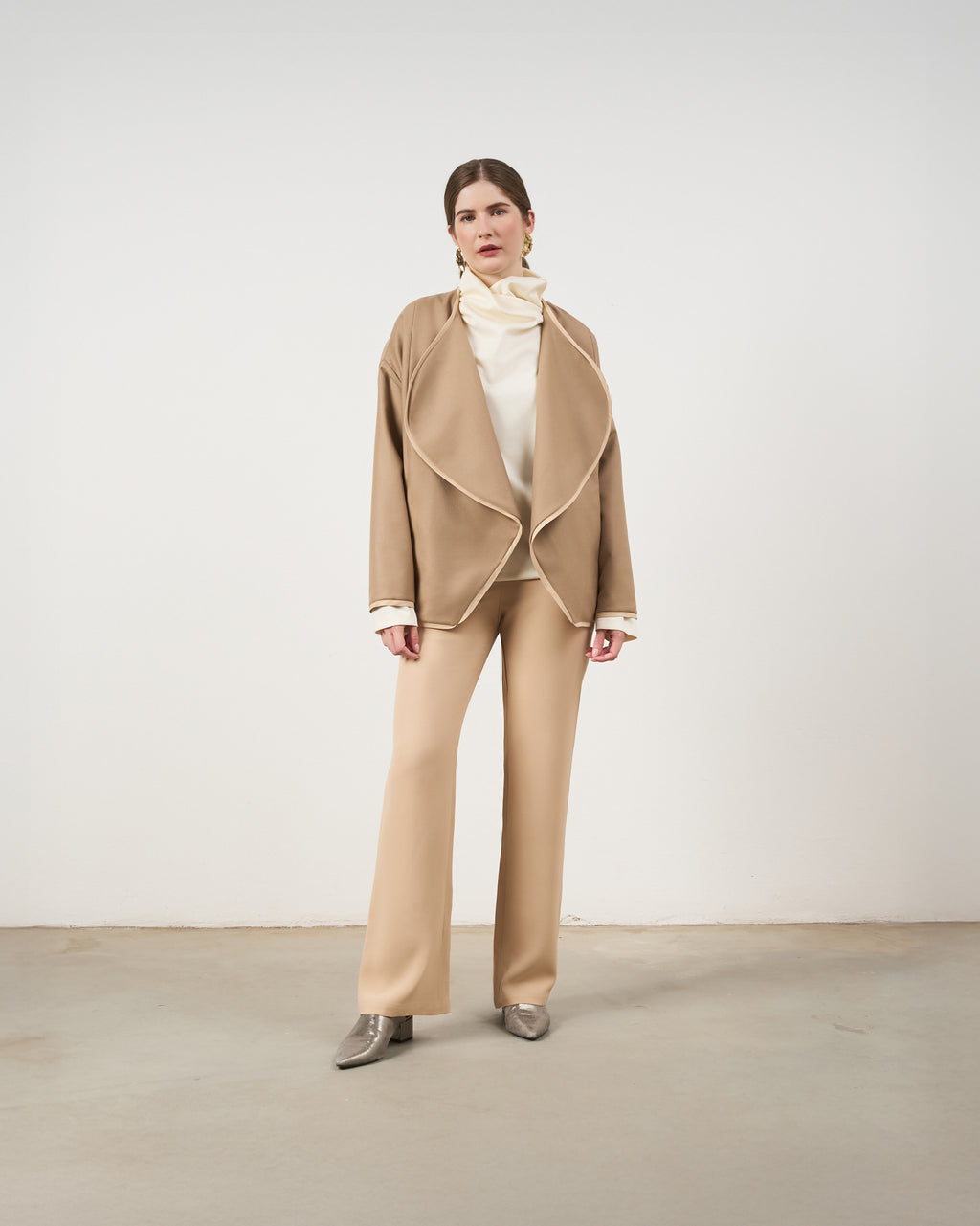 Casaco Quadrado - Areia