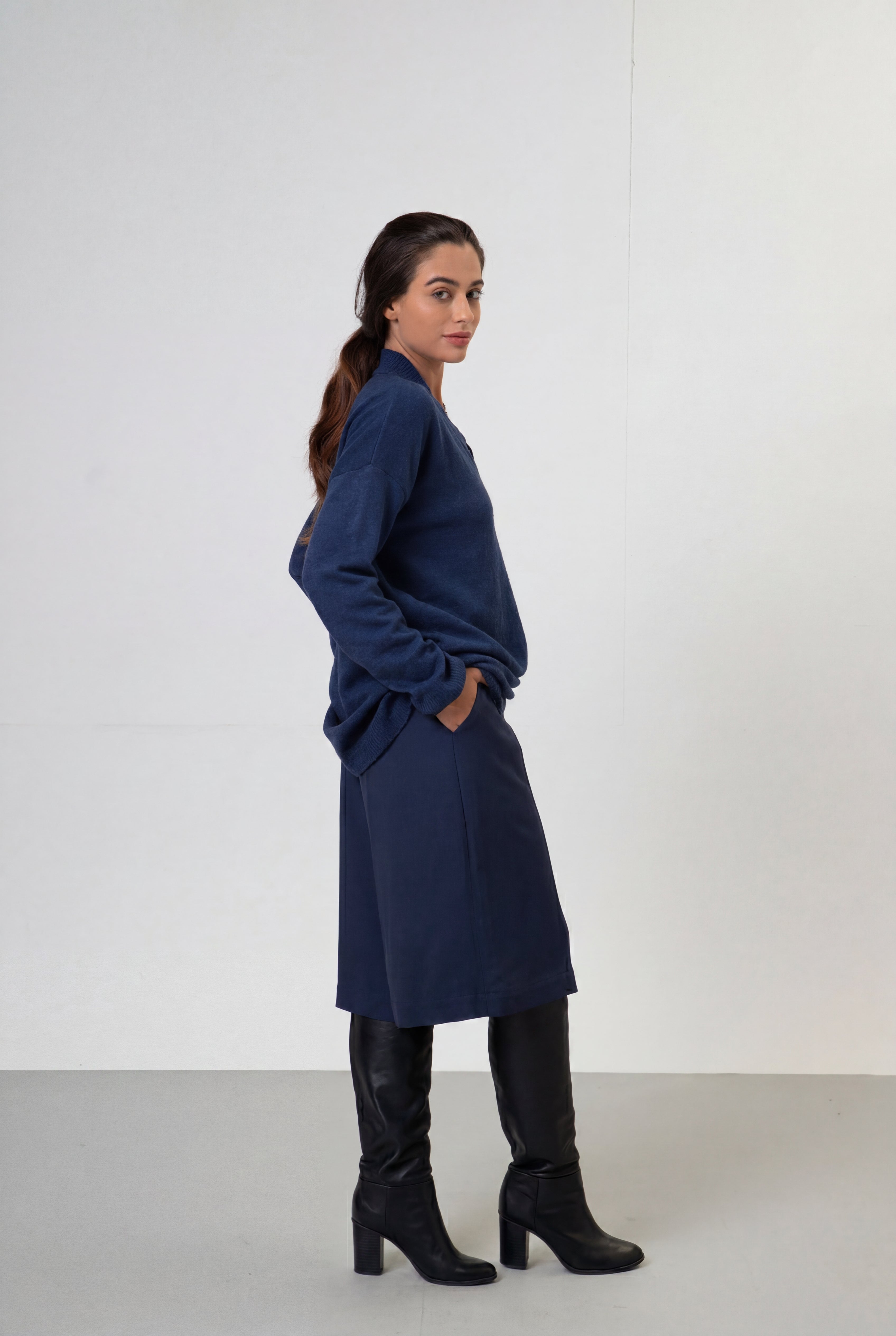 Blusa Natália decote V - Marinho