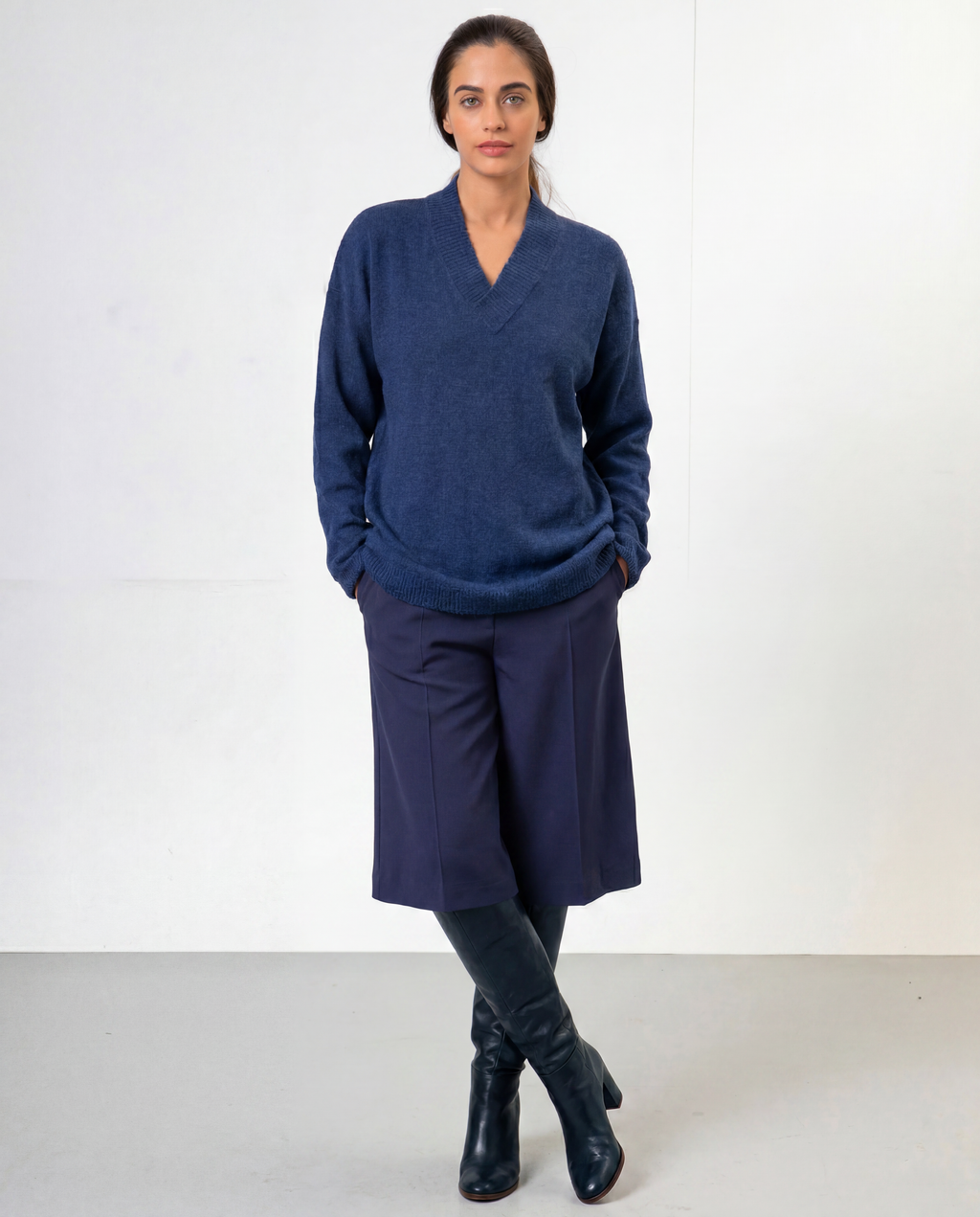 Blusa Natália decote V - Marinho