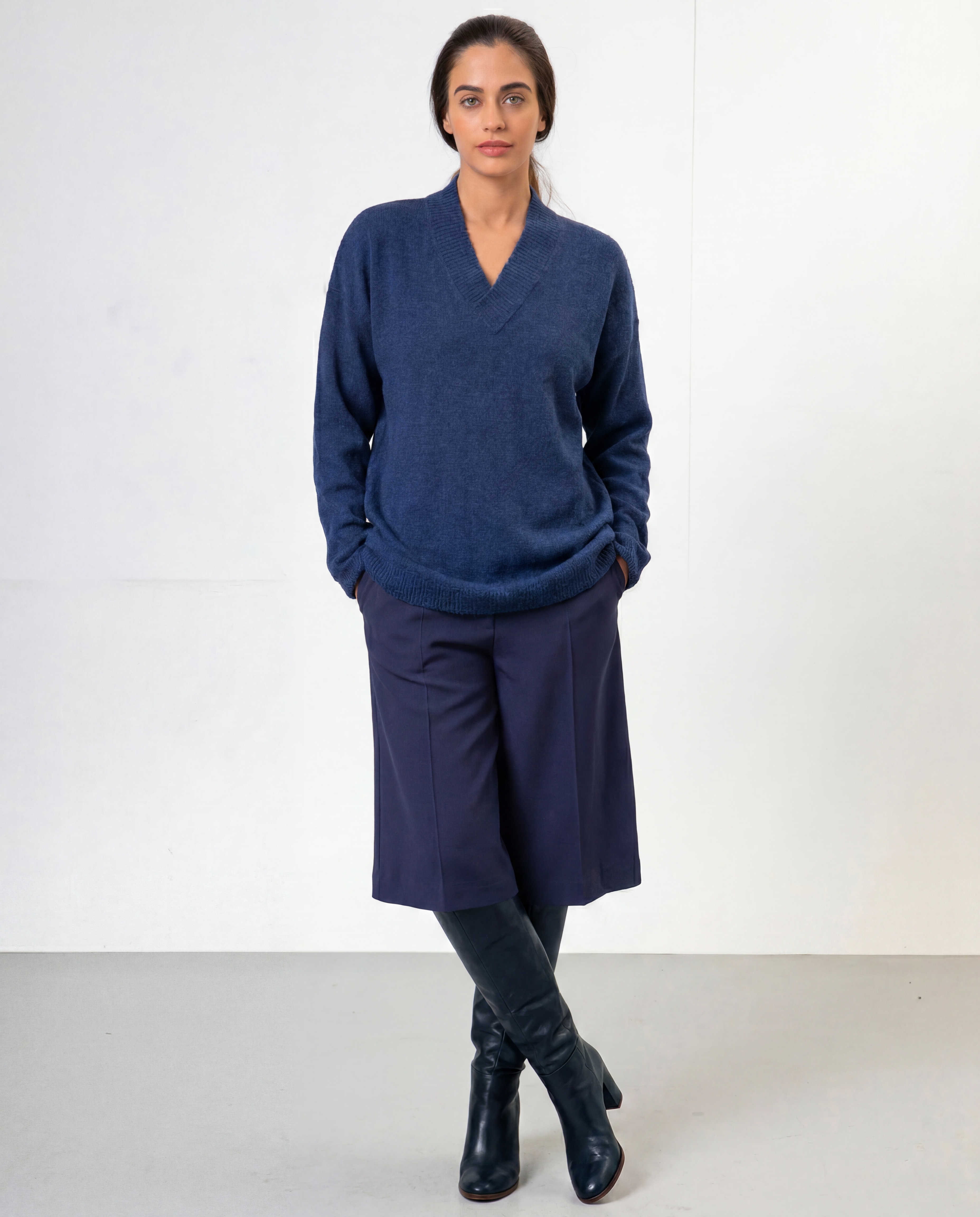 Blusa Natália decote V - Marinho