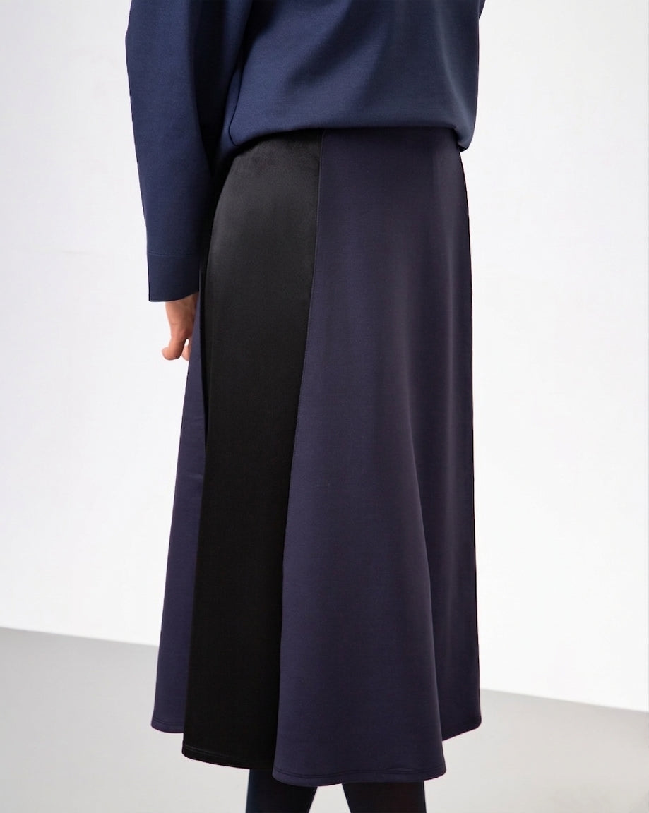 Saia Jane - Azul Marinho e Preto