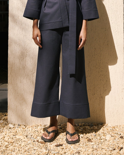 Pantacourt com Barrado - Azul Marinho