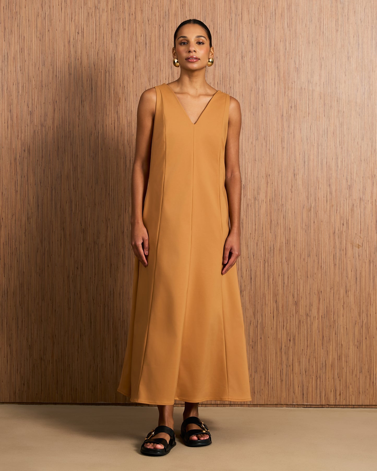 Vestido Evasê Recortes - Moscow Mule