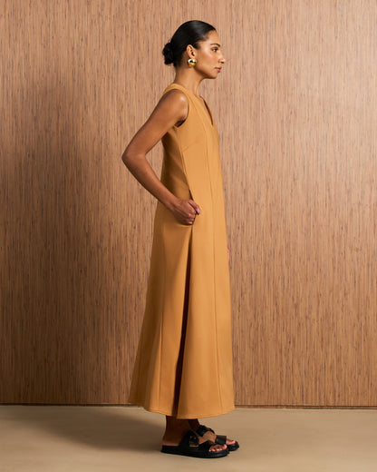 Vestido Evasê Recortes - Moscow Mule